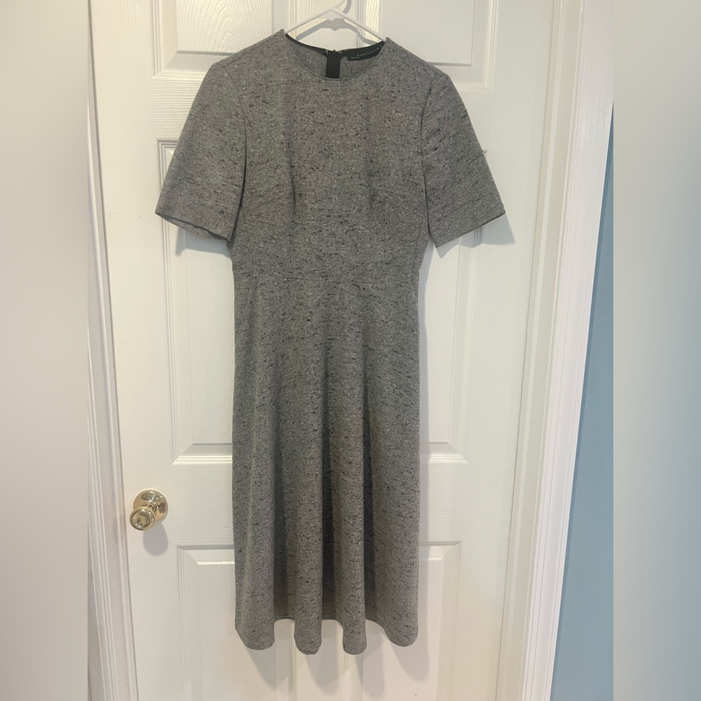 Zara Gray Midi Dress with Short Sleeves Size Medium
